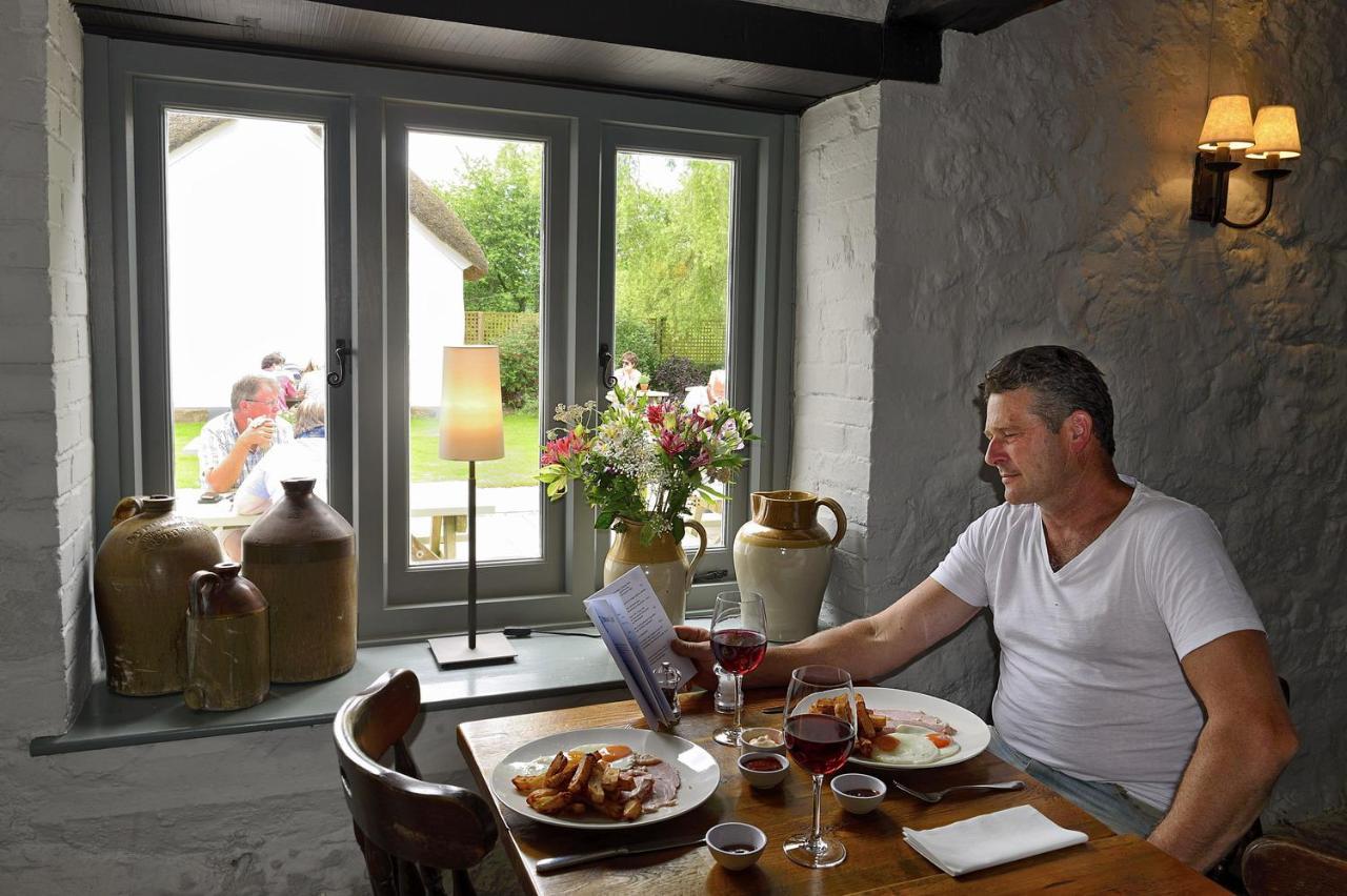 Eversfield Organic At The Ring Of Bells Inn North Bovey Eksteriør billede